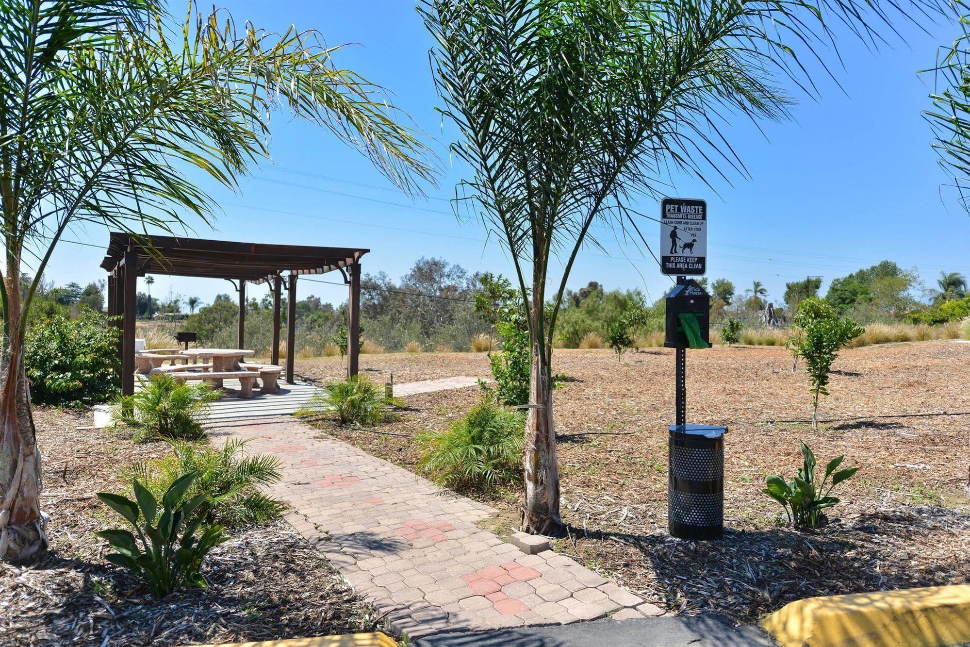 Motel 6-Vista, Ca מראה חיצוני תמונה