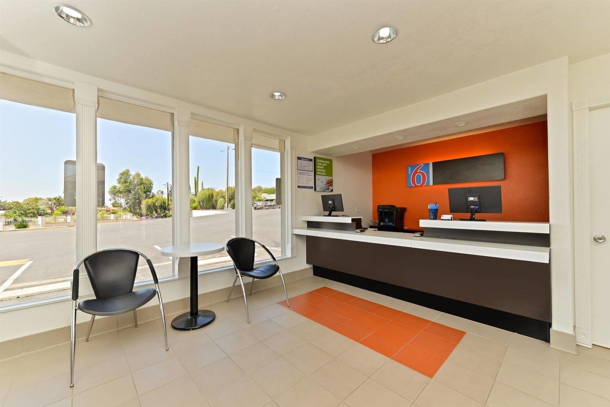 Motel 6-Vista, Ca מראה חיצוני תמונה